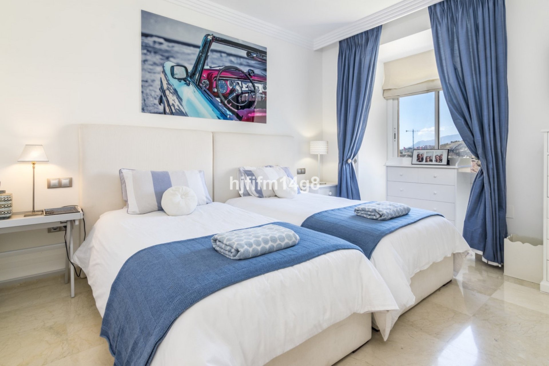 Resale - Apartment - Penthouse - Marbella - Nueva Andalucia