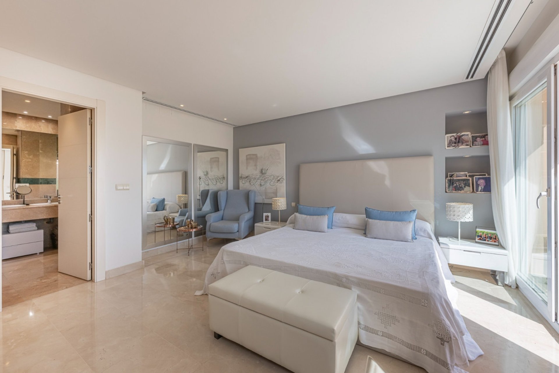 Resale - Apartment - Penthouse - Marbella - Nueva Andalucia