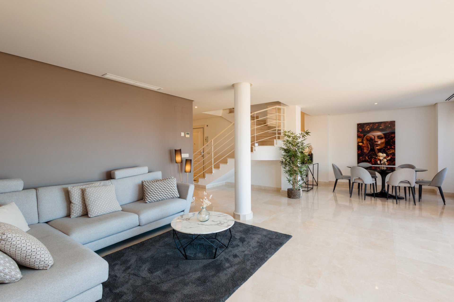 Resale - Apartment - Penthouse - Marbella - Nueva Andalucia