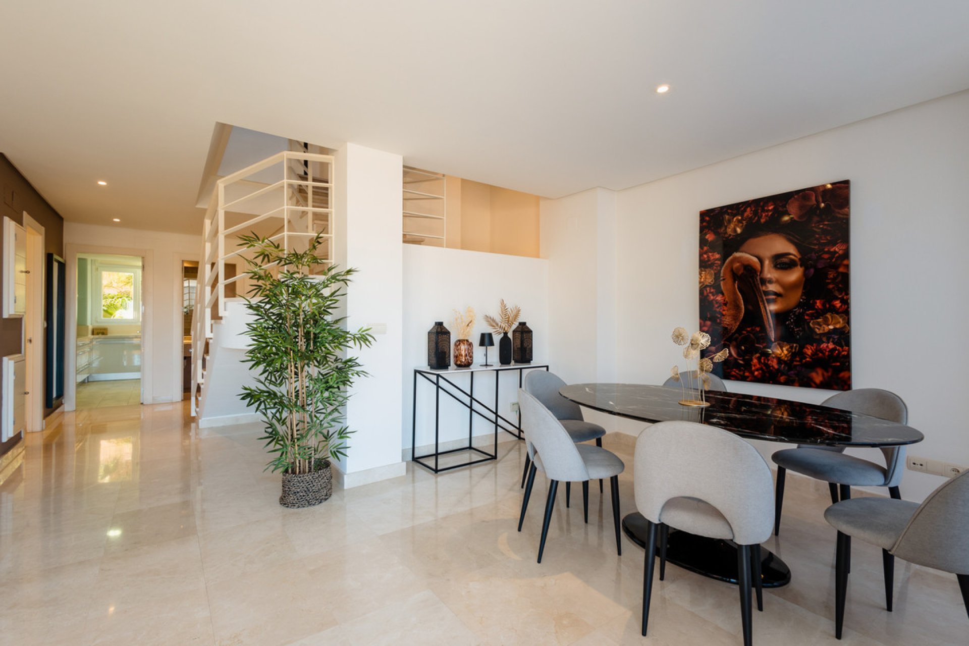 Resale - Apartment - Penthouse - Marbella - Nueva Andalucia