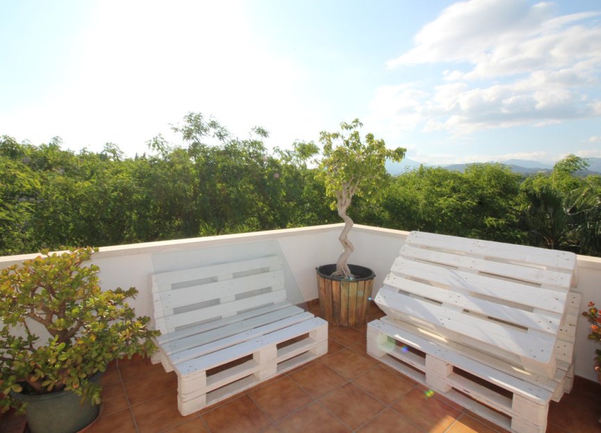 Resale - Apartment - Penthouse - Marbella - Nueva Andalucia