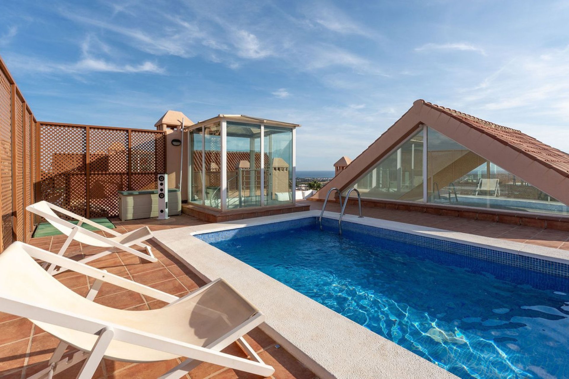 Resale - Apartment - Penthouse - Marbella - Nueva Andalucia