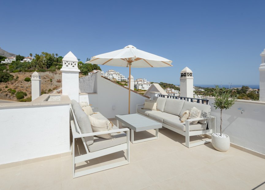 Resale - Apartment - Penthouse - Marbella - Nueva Andalucia