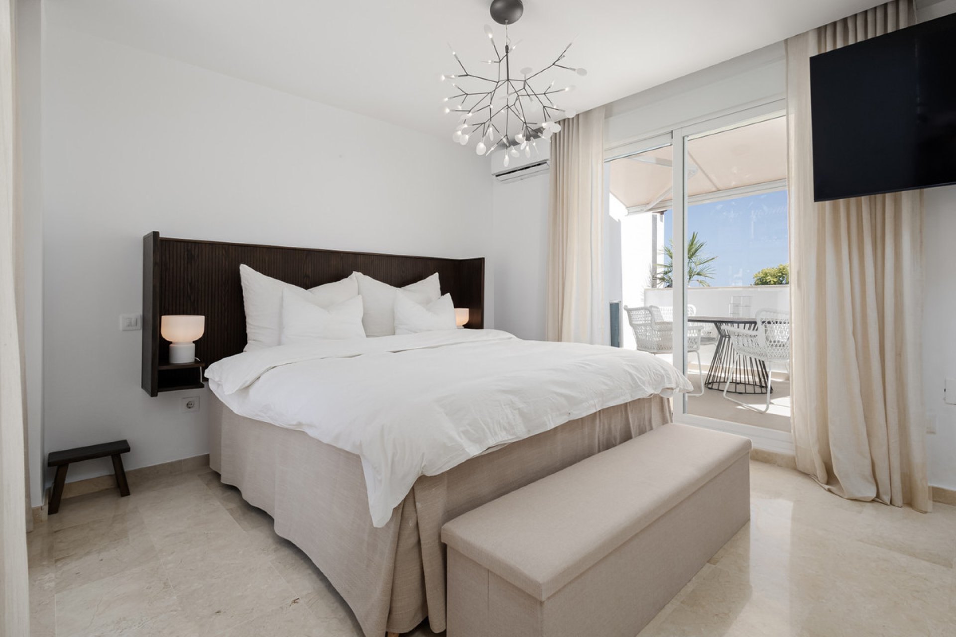 Resale - Apartment - Penthouse - Marbella - Nueva Andalucia