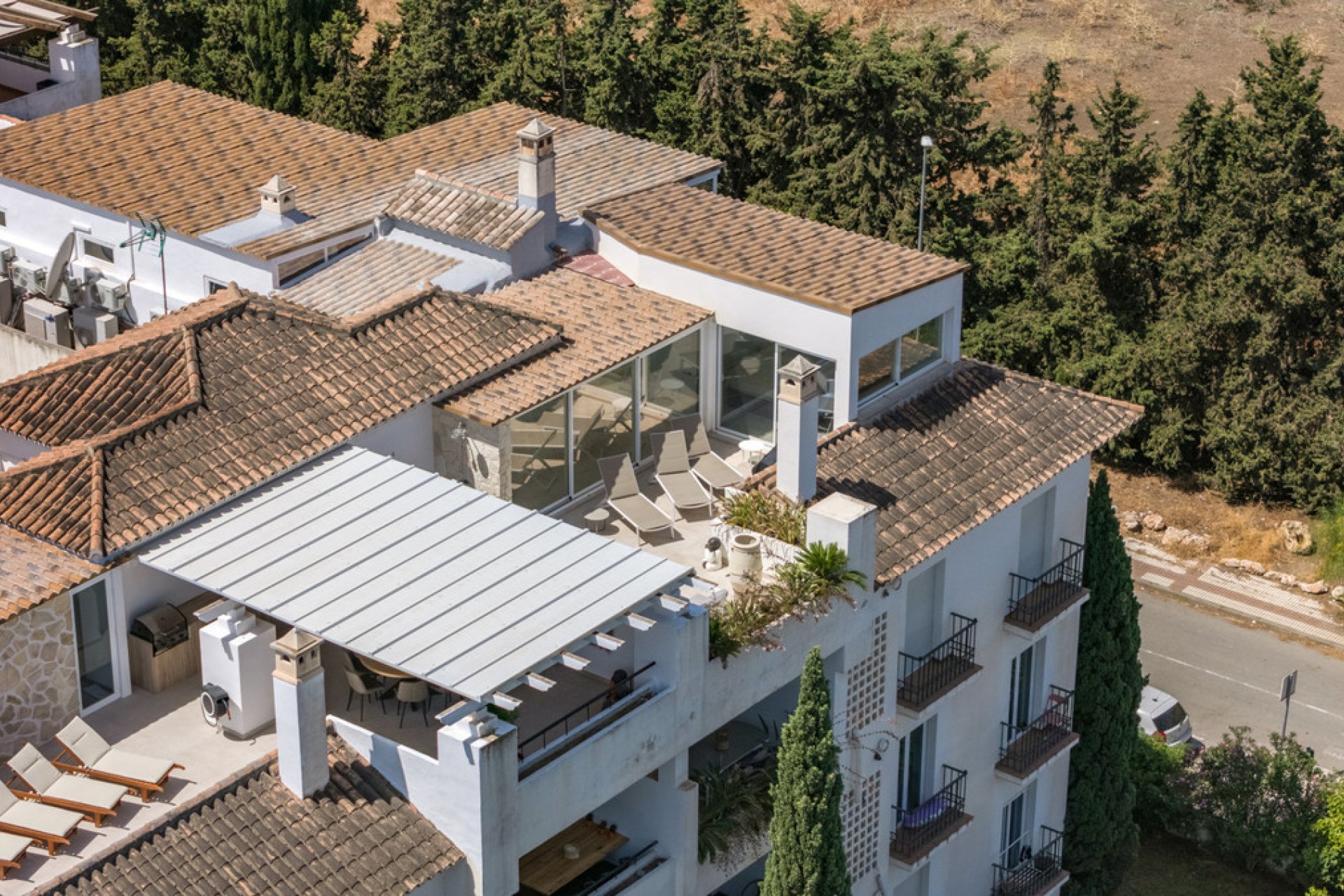 Resale - Apartment - Penthouse - Marbella - Nueva Andalucia