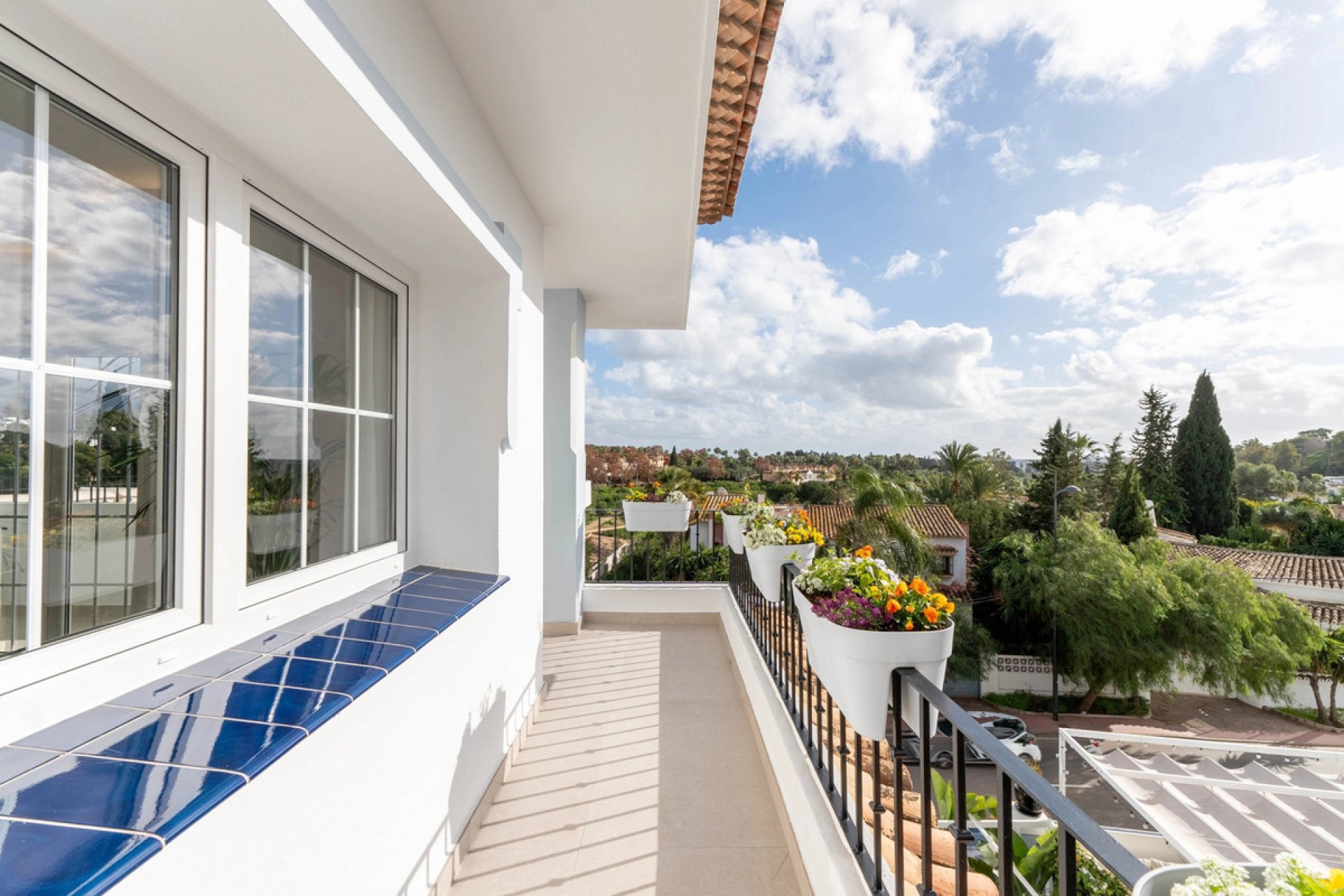 Resale - Apartment - Penthouse - Marbella - Nueva Andalucia