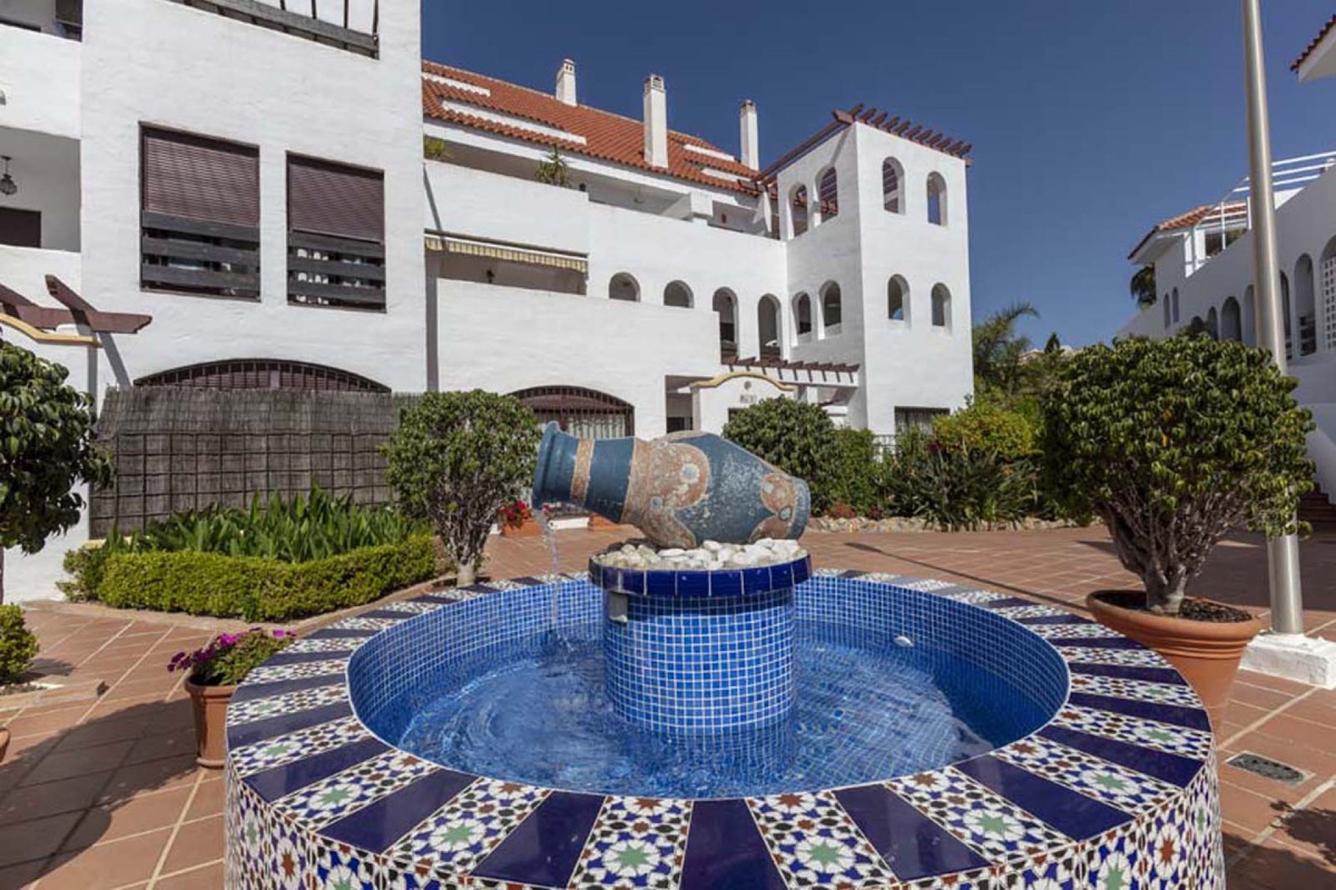 Resale - Apartment - Penthouse - Marbella - Nueva Andalucia