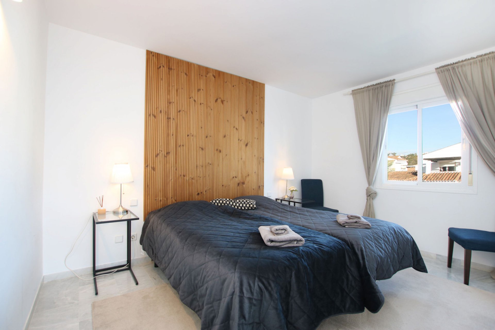 Resale - Apartment - Penthouse - Marbella - Nueva Andalucia