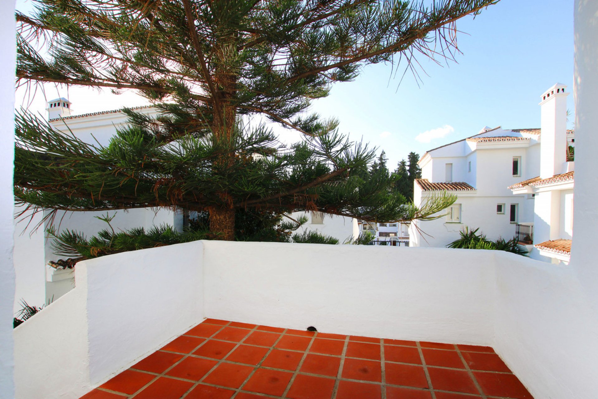 Resale - Apartment - Penthouse - Marbella - Nueva Andalucia