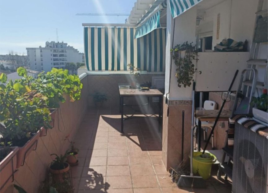 Resale - Apartment - Penthouse - Marbella - Nueva Andalucia