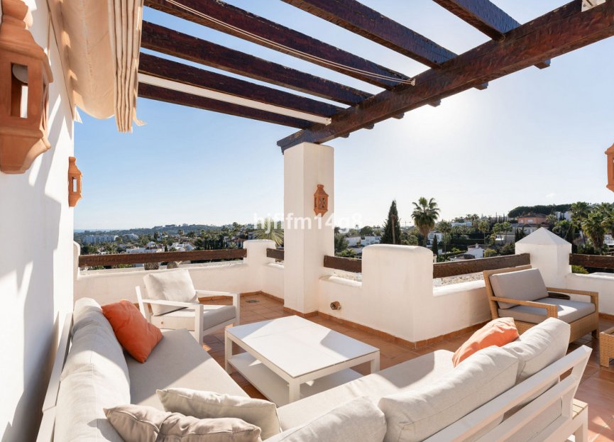 Resale - Apartment - Penthouse - Marbella - Nueva Andalucia