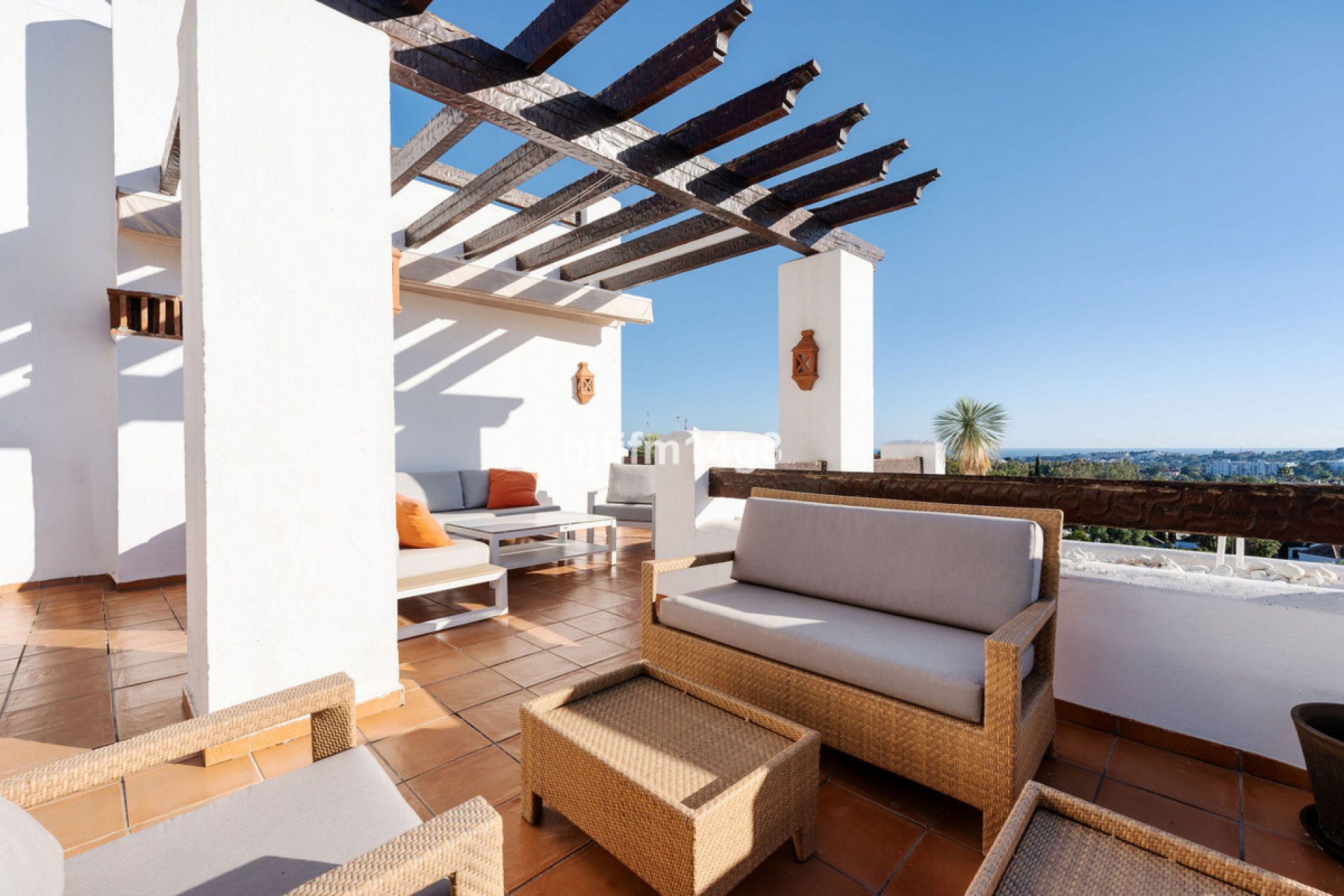 Resale - Apartment - Penthouse - Marbella - Nueva Andalucia