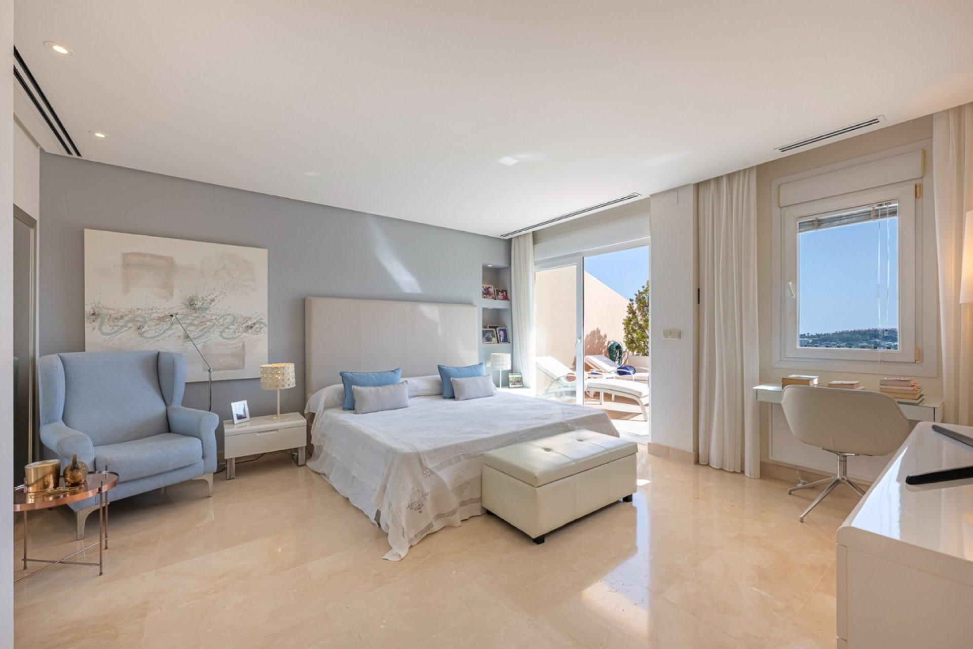 Resale - Apartment - Penthouse - Marbella - Nueva Andalucia