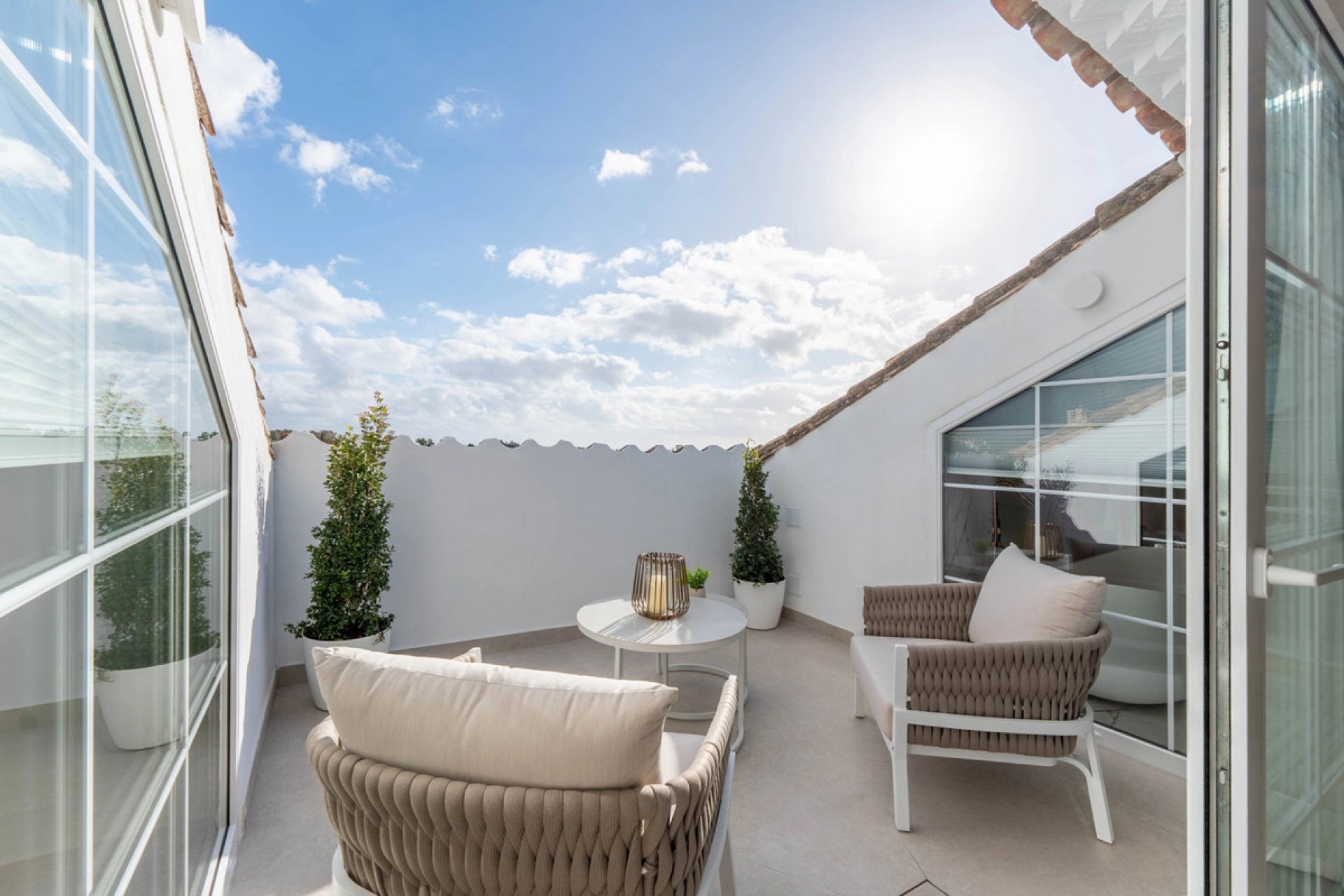 Resale - Apartment - Penthouse - Marbella - Nueva Andalucia