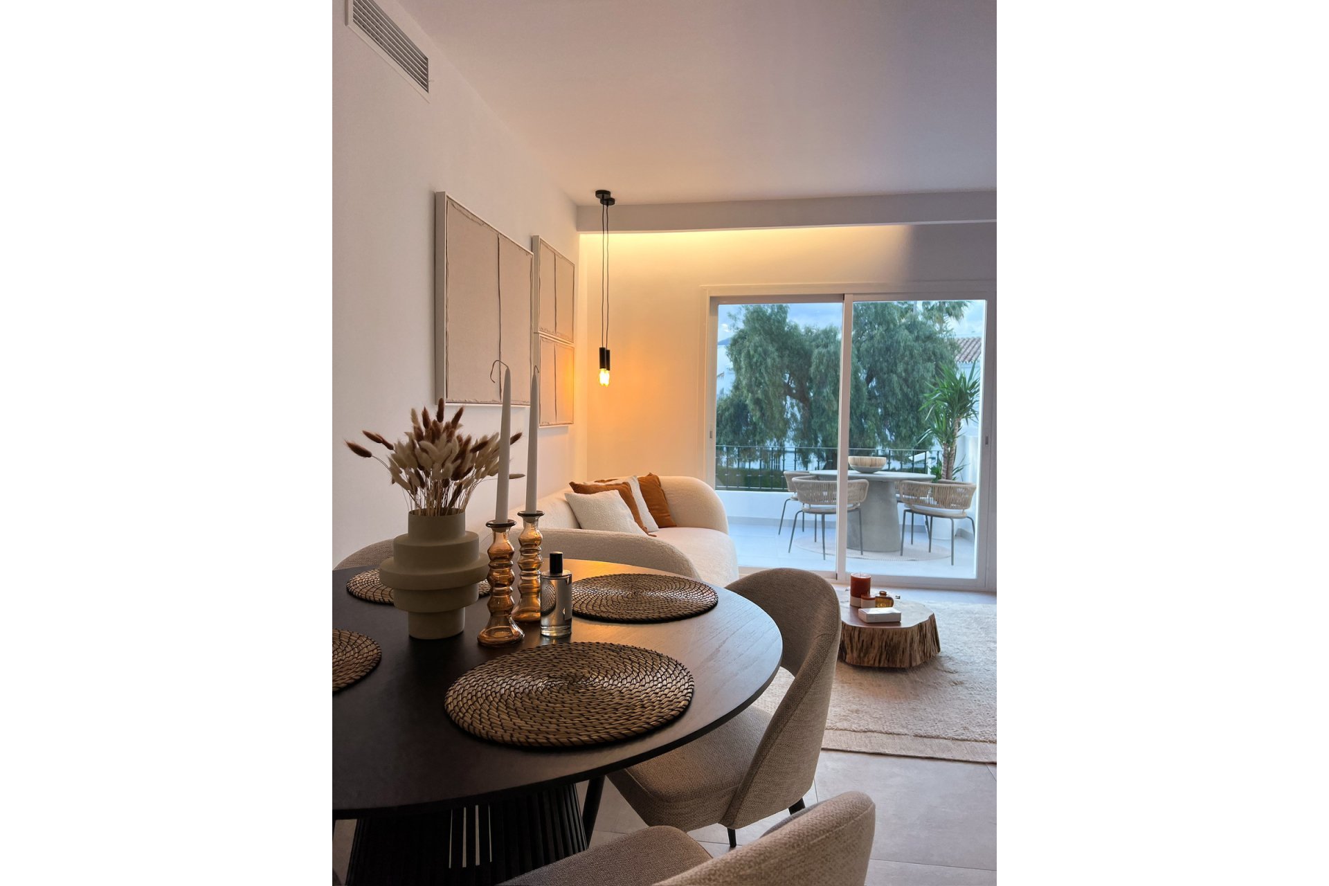 Resale - Apartment - Penthouse - Marbella - Nueva Andalucia