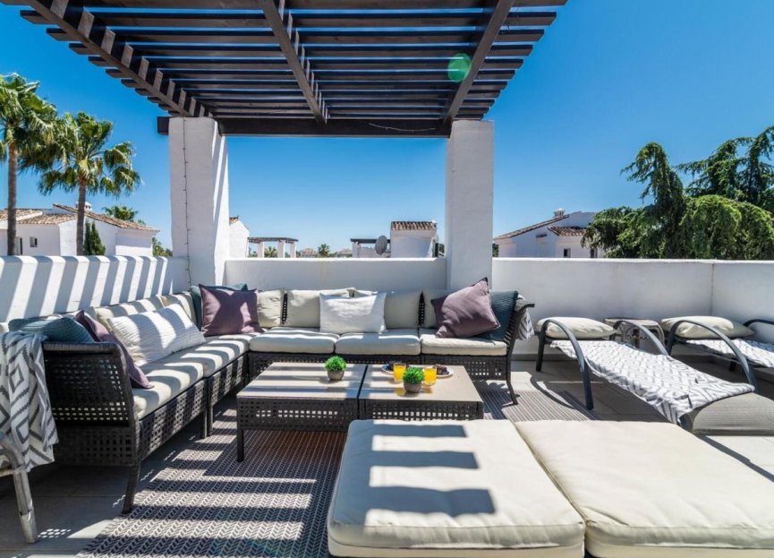 Resale - Apartment - Penthouse - Marbella - Nueva Andalucia