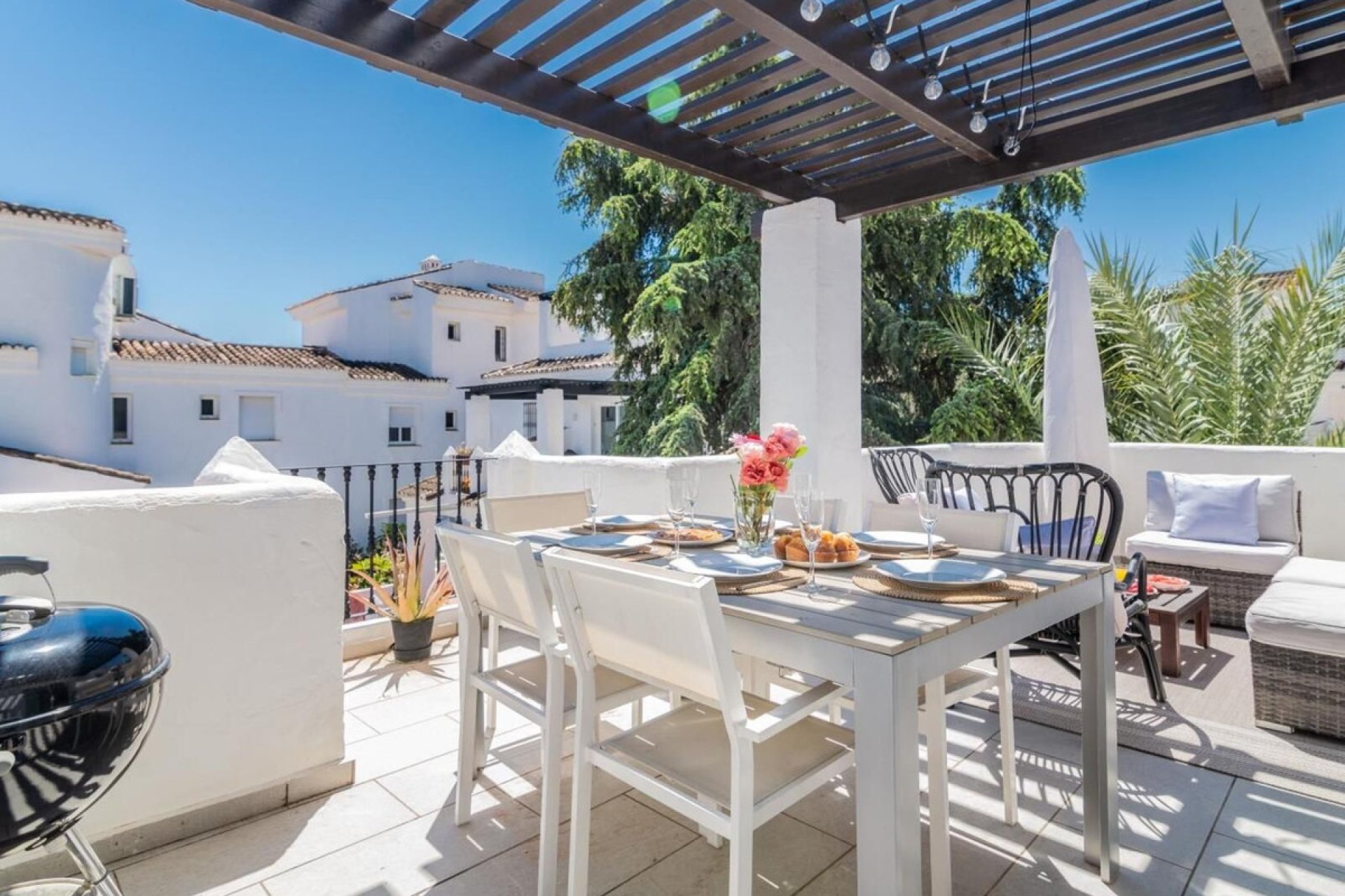 Resale - Apartment - Penthouse - Marbella - Nueva Andalucia