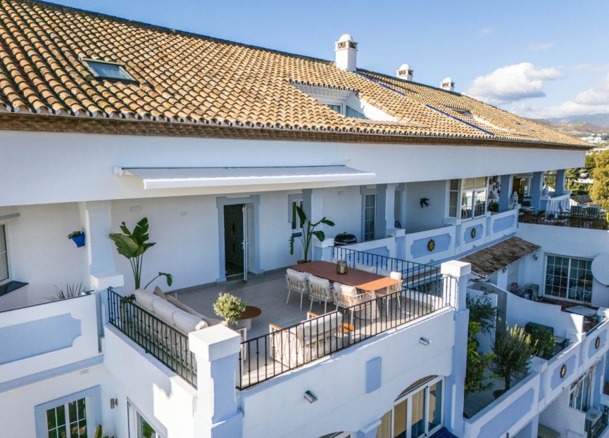 Resale - Apartment - Penthouse - Marbella - Nueva Andalucia