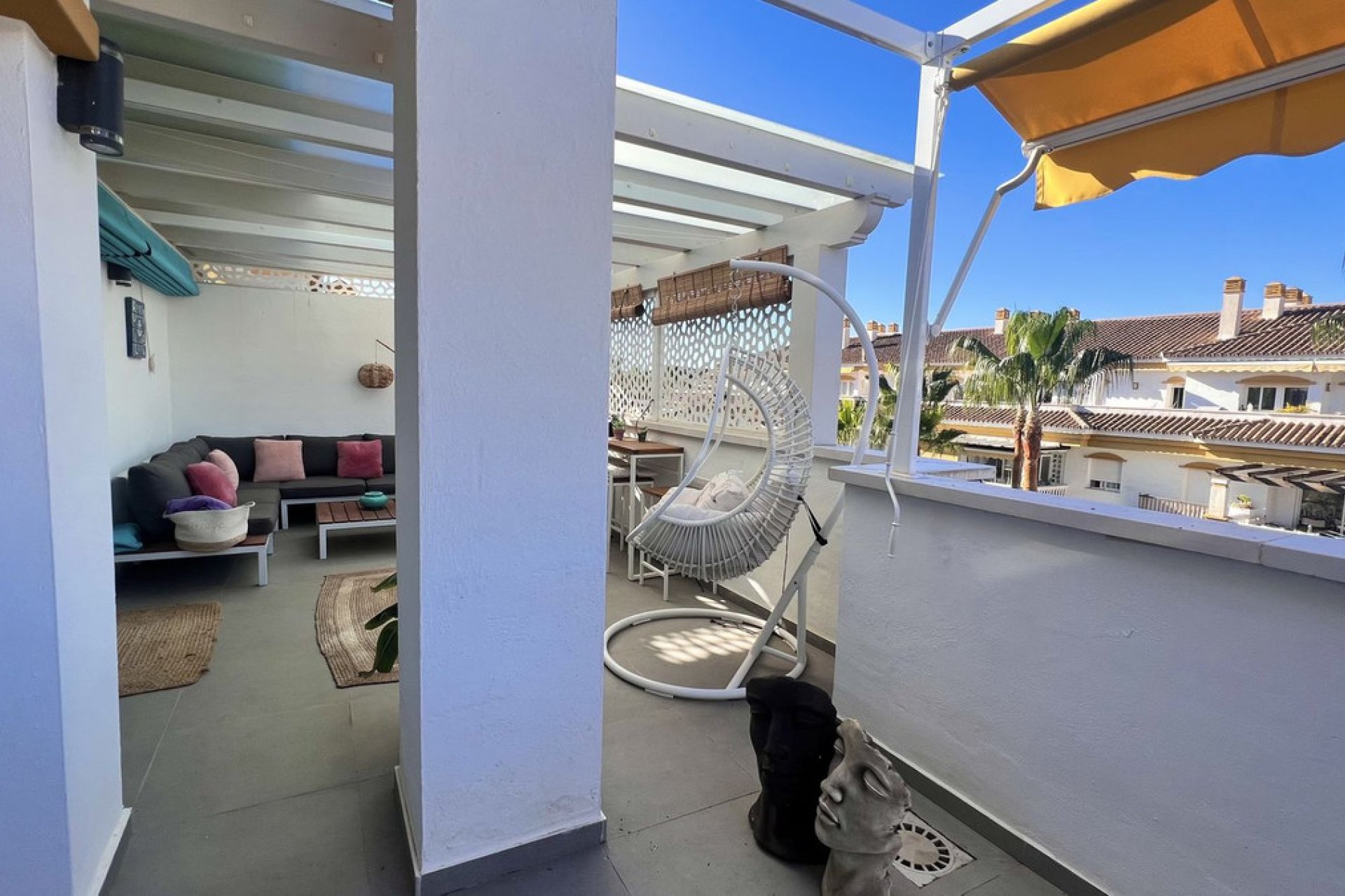 Resale - Apartment - Penthouse - Marbella - Nueva Andalucia