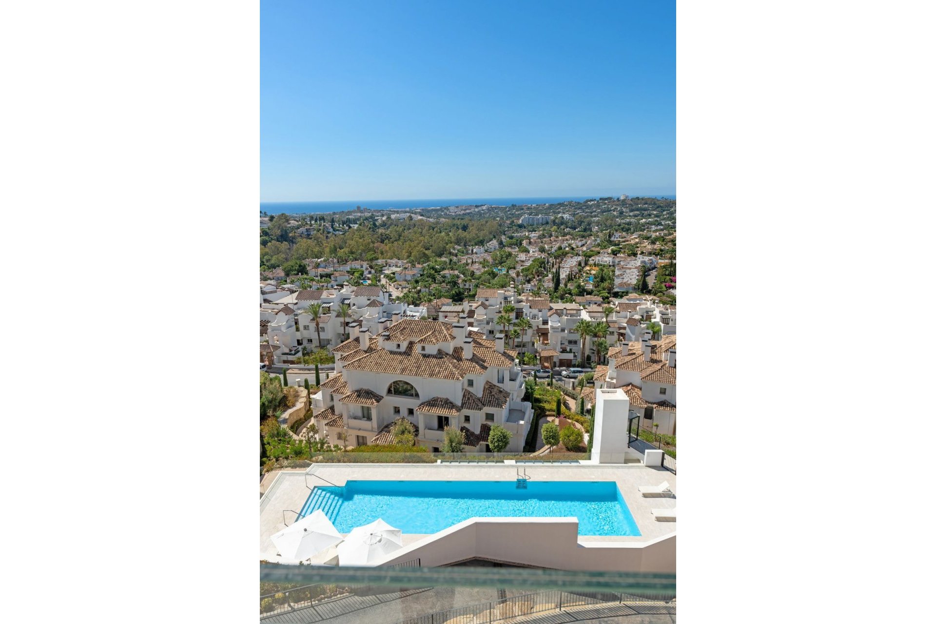 Resale - Apartment - Penthouse - Marbella - Nueva Andalucia