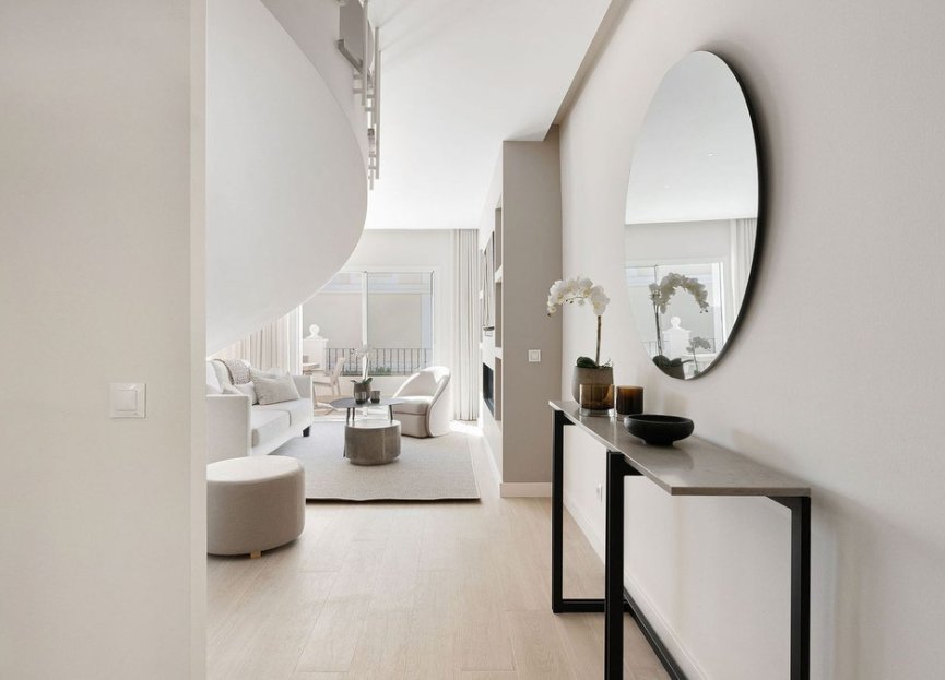 Resale - Apartment - Penthouse - Marbella - Nueva Andalucia