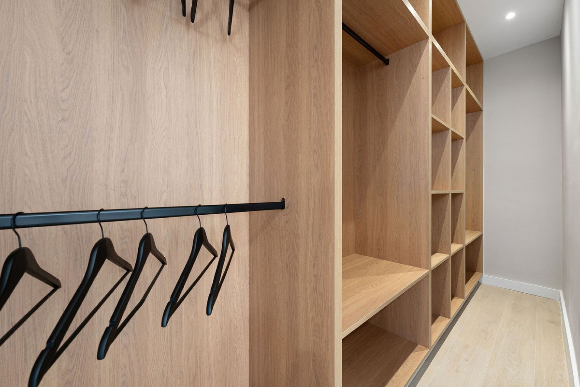 Resale - Apartment - Penthouse - Marbella - Nueva Andalucia