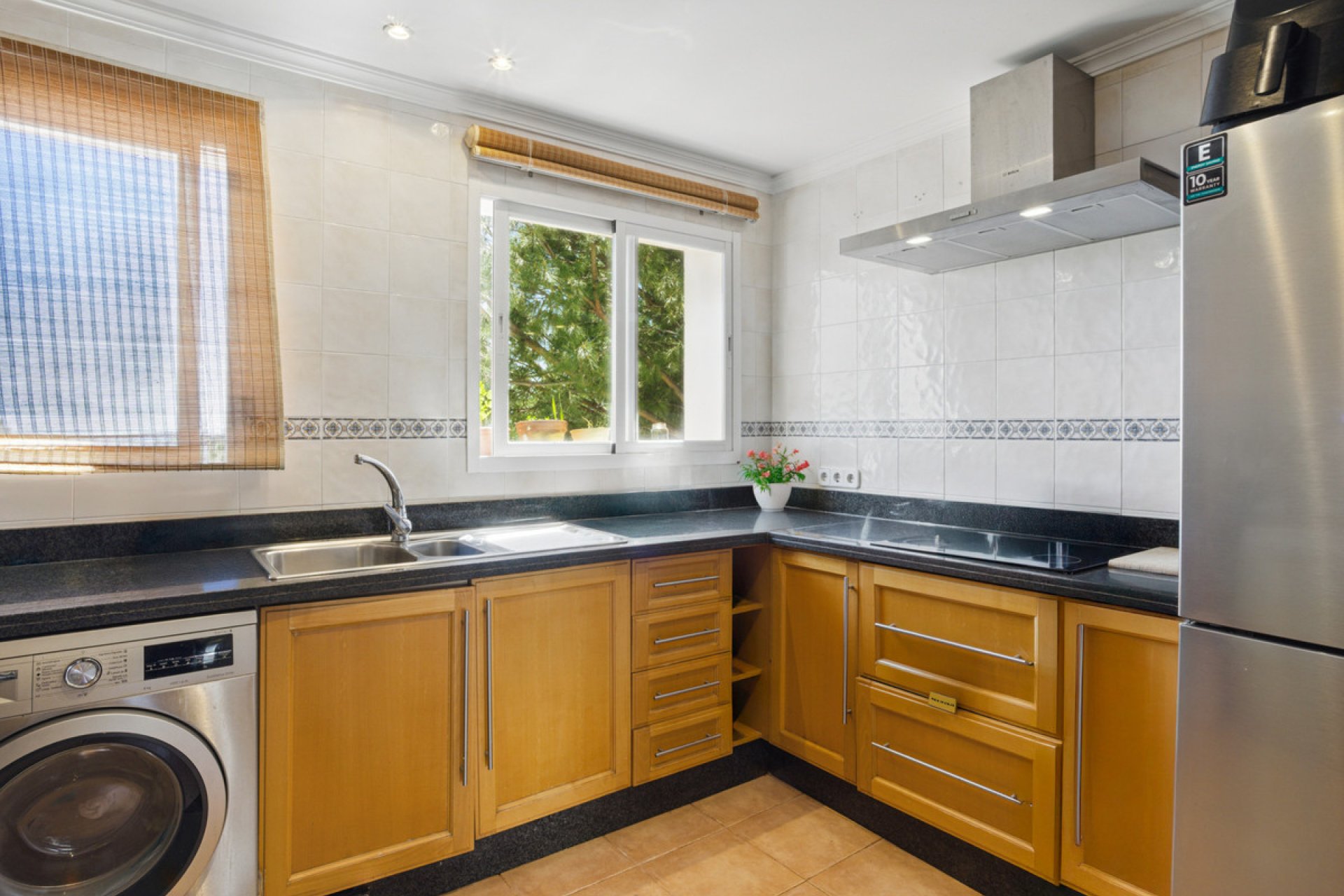 Resale - Apartment - Penthouse - Marbella - Nueva Andalucia