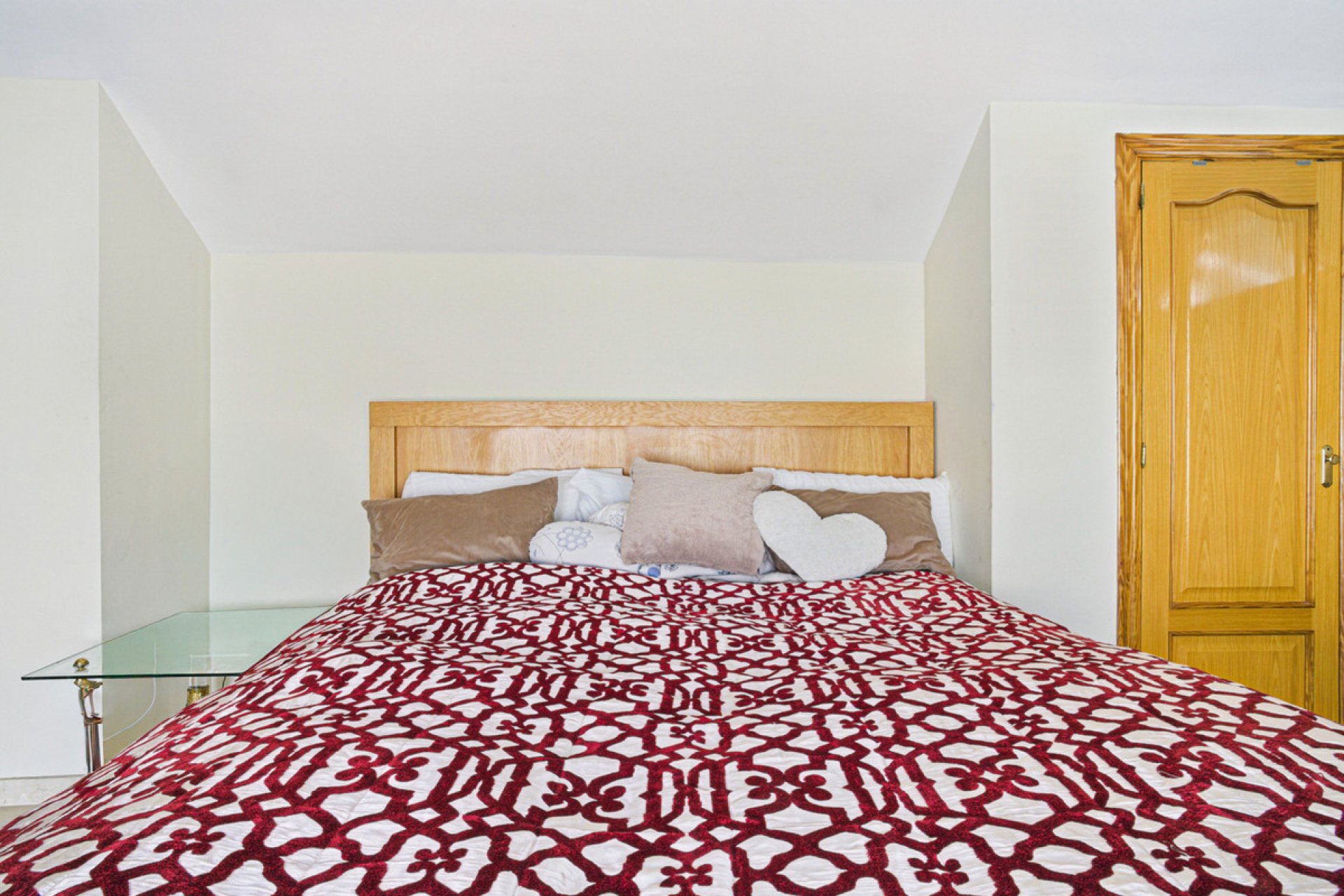 Resale - Apartment - Penthouse - Marbella - Nueva Andalucia