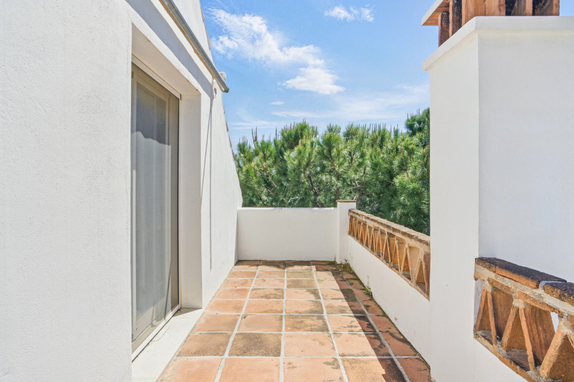 Resale - Apartment - Penthouse - Marbella - Nueva Andalucia