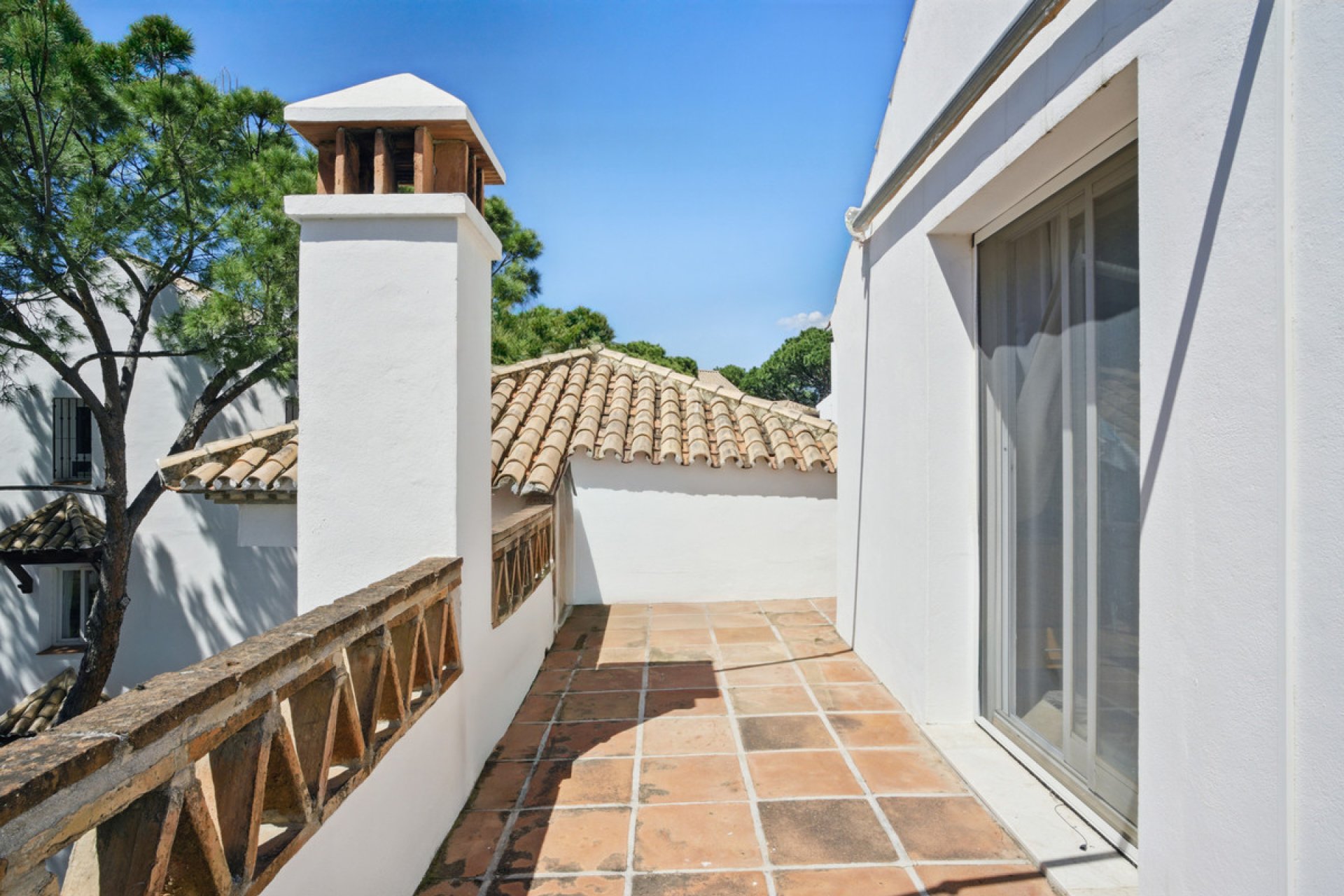 Resale - Apartment - Penthouse - Marbella - Nueva Andalucia