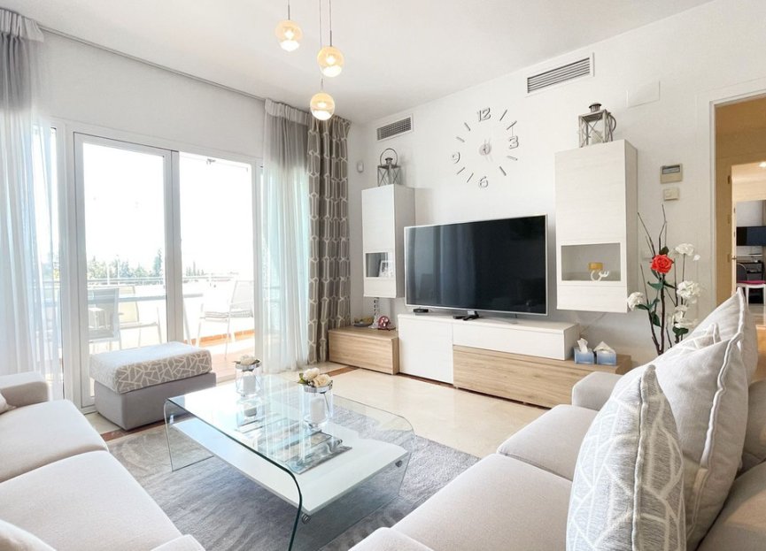 Resale - Apartment - Penthouse - Marbella - Nueva Andalucia