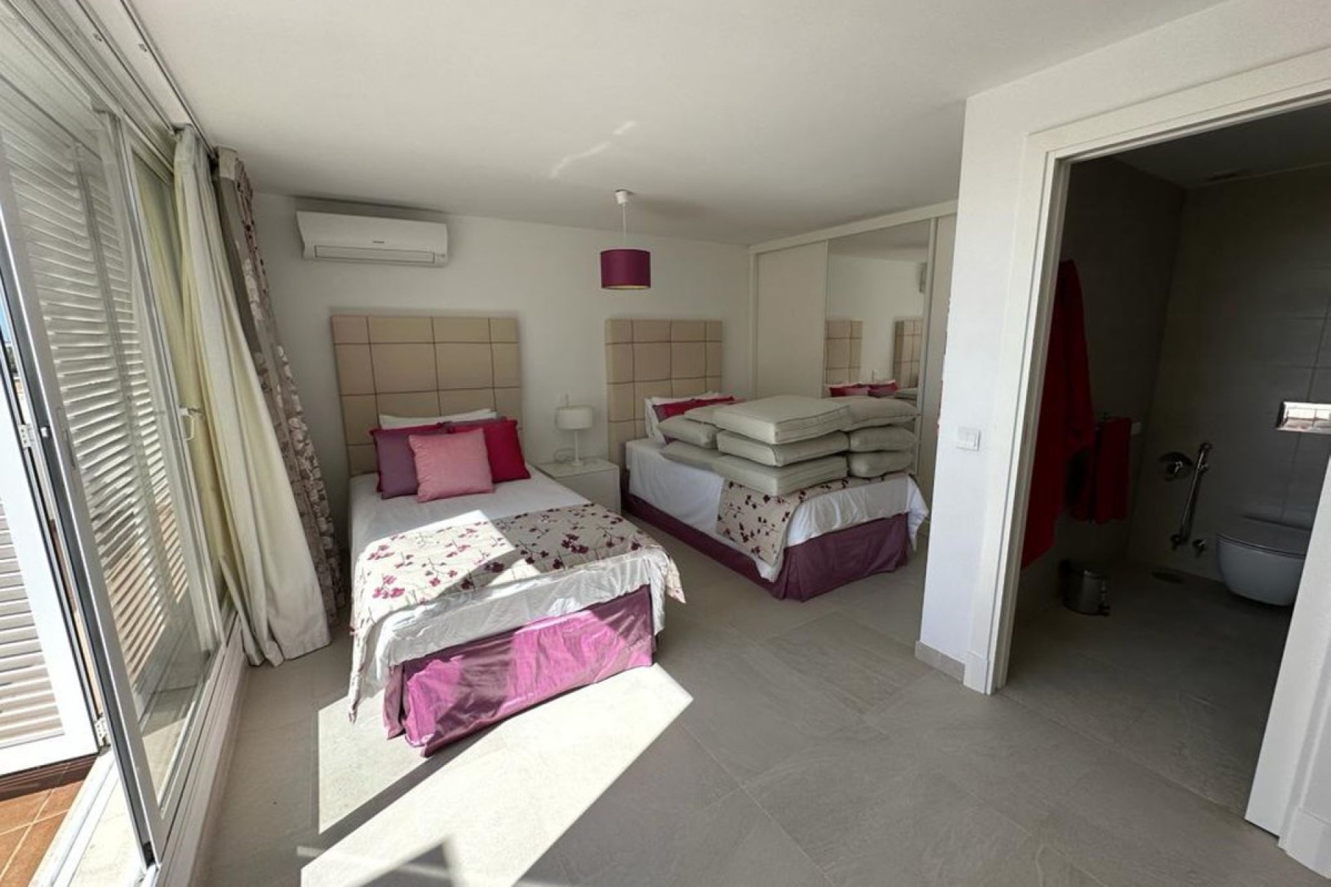 Resale - Apartment - Penthouse - Marbella - Nueva Andalucia