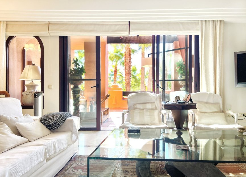 Resale - Apartment - Penthouse - Marbella - Nueva Andalucia