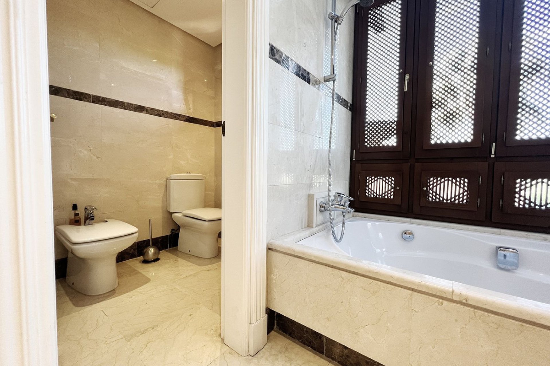 Resale - Apartment - Penthouse - Marbella - Nueva Andalucia