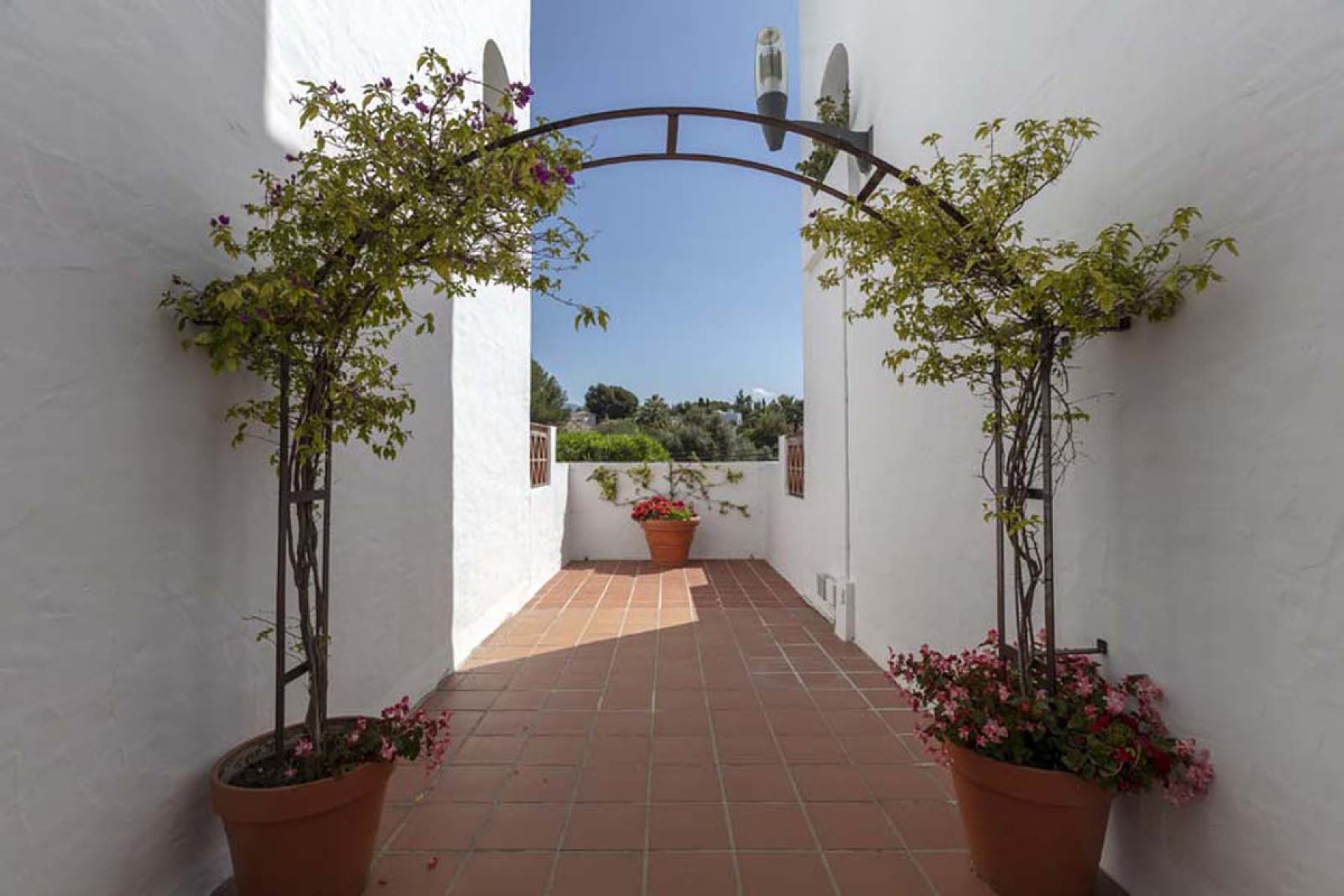 Resale - Apartment - Penthouse - Marbella - Nueva Andalucia