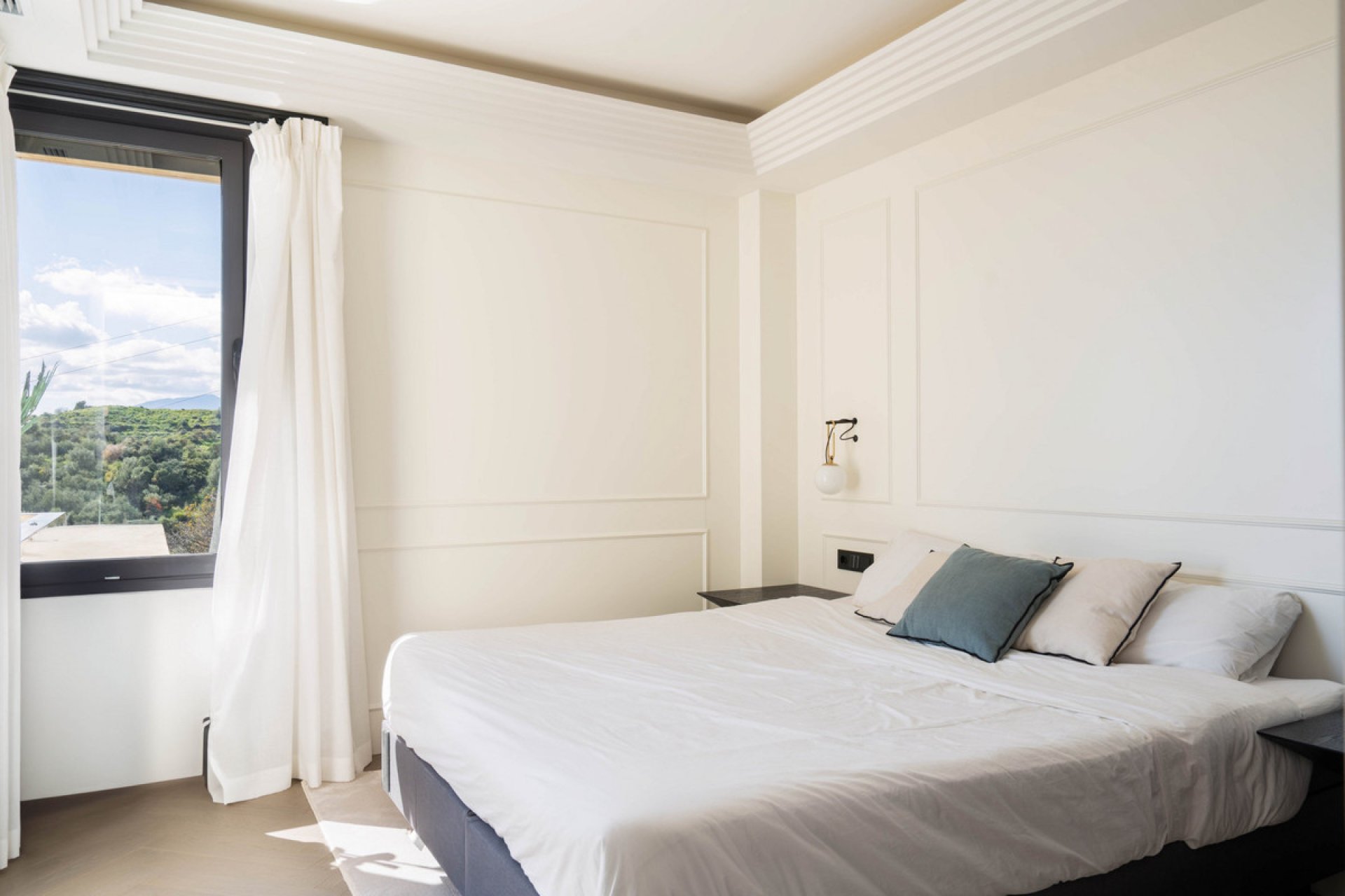 Resale - Apartment - Penthouse - Marbella - Nueva Andalucia