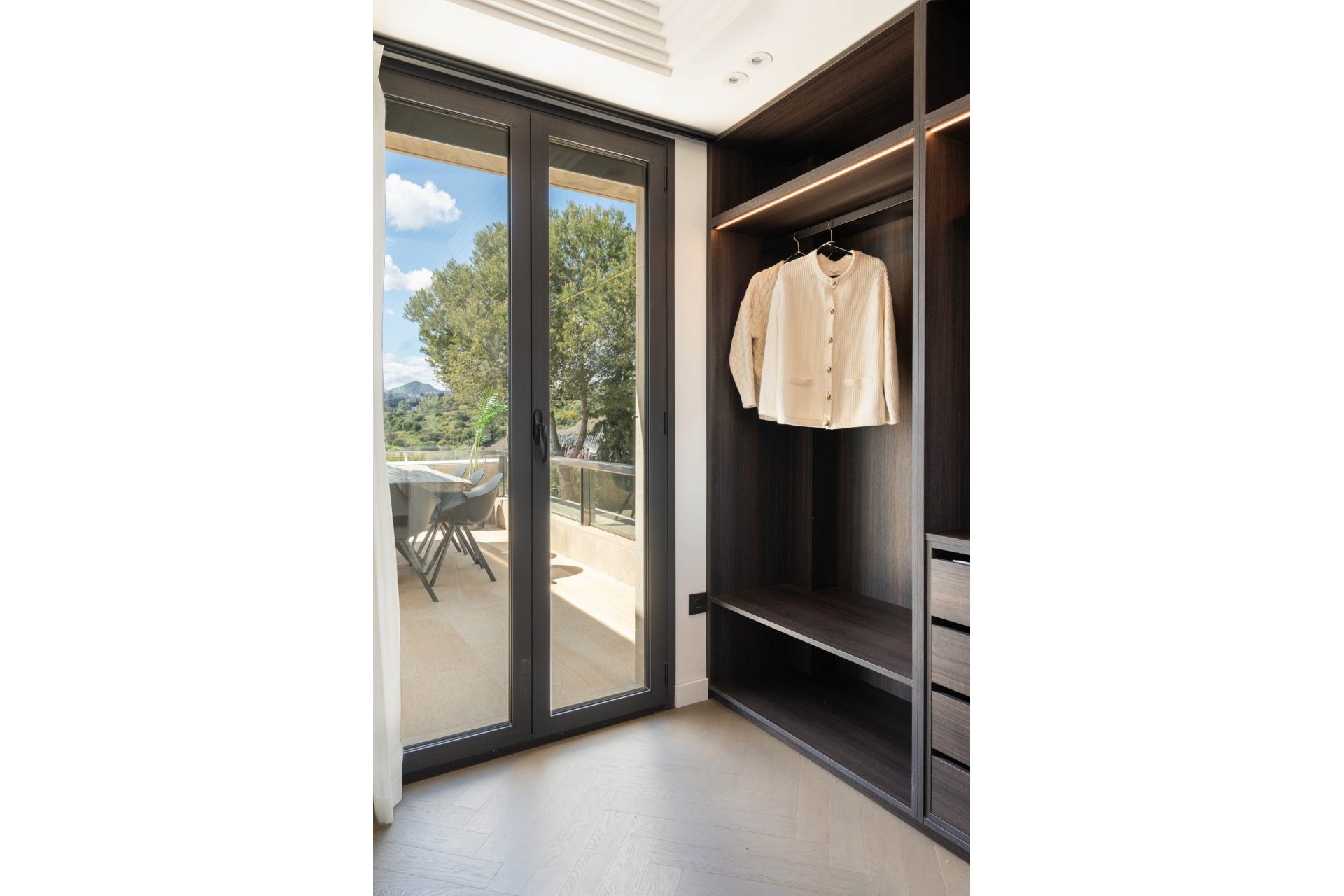 Resale - Apartment - Penthouse - Marbella - Nueva Andalucia