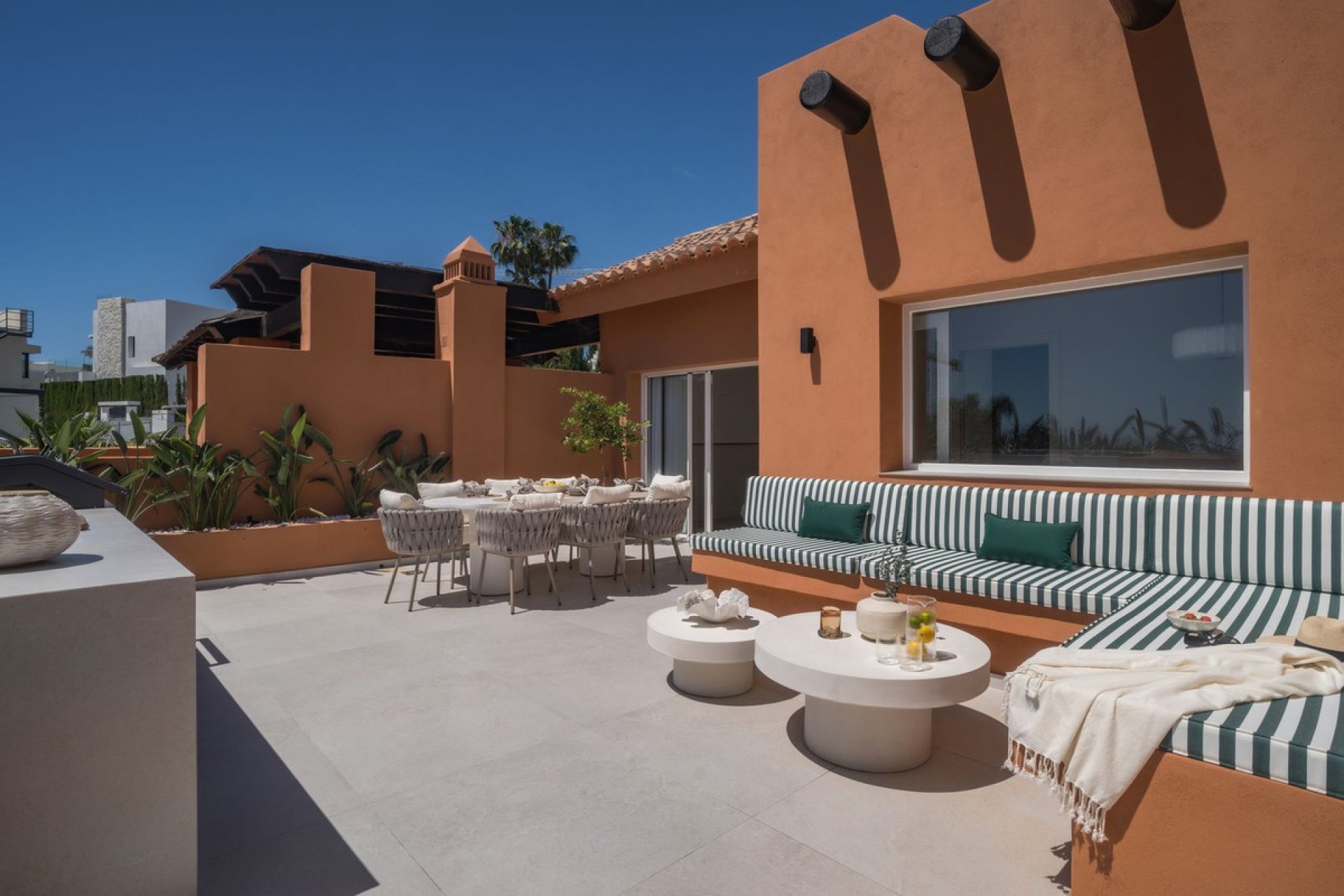 Resale - Apartment - Penthouse - Marbella - Nueva Andalucia