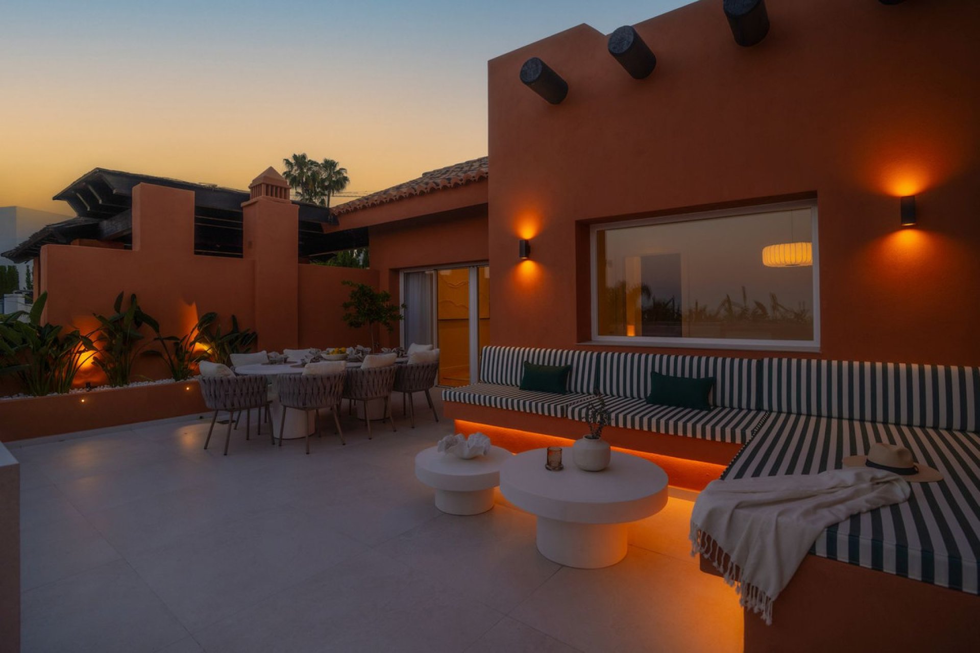 Resale - Apartment - Penthouse - Marbella - Nueva Andalucia