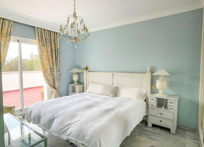 Resale - Apartment - Penthouse - Marbella - Puerto Banús