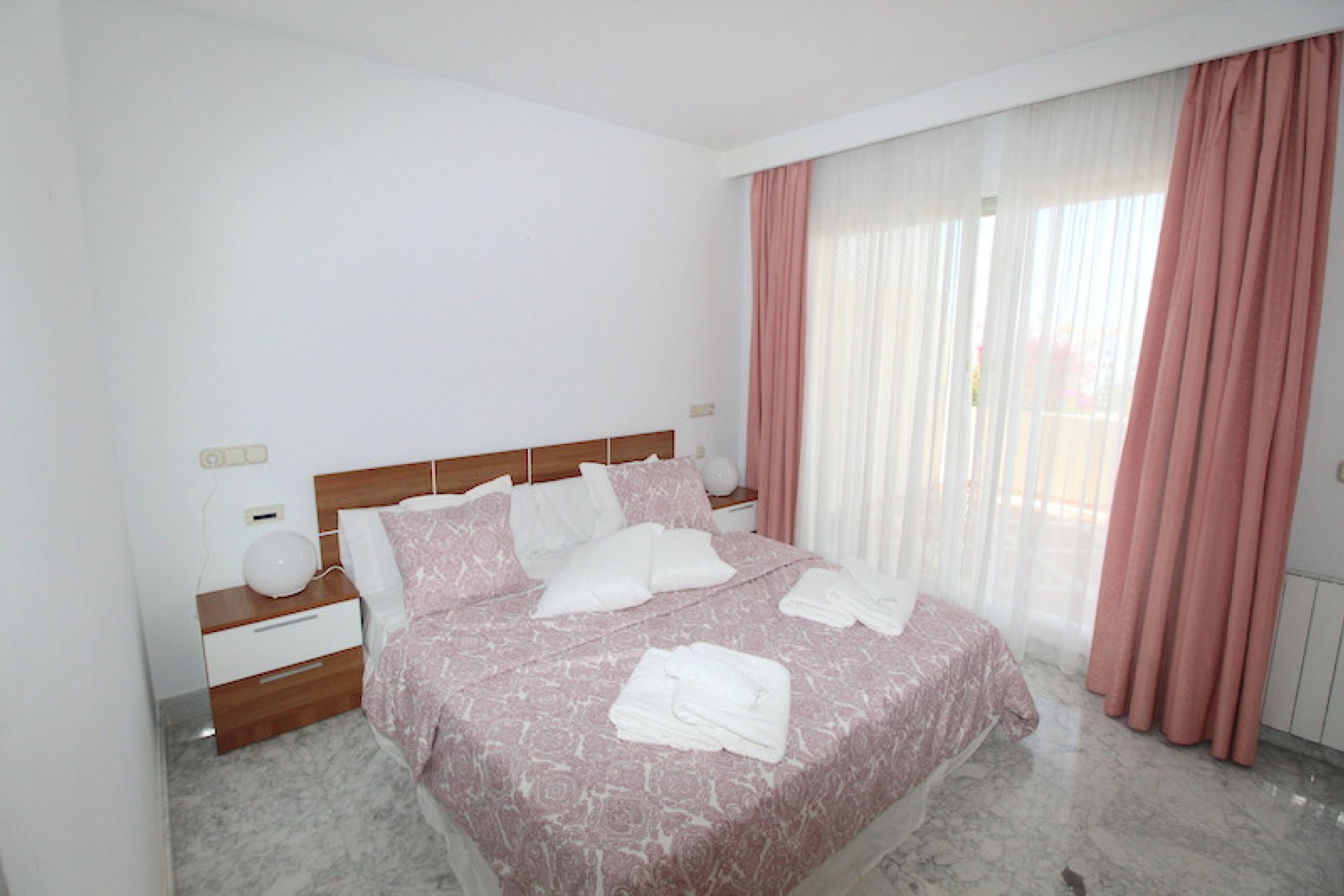 Resale - Apartment - Penthouse - Marbella - Puerto Banús