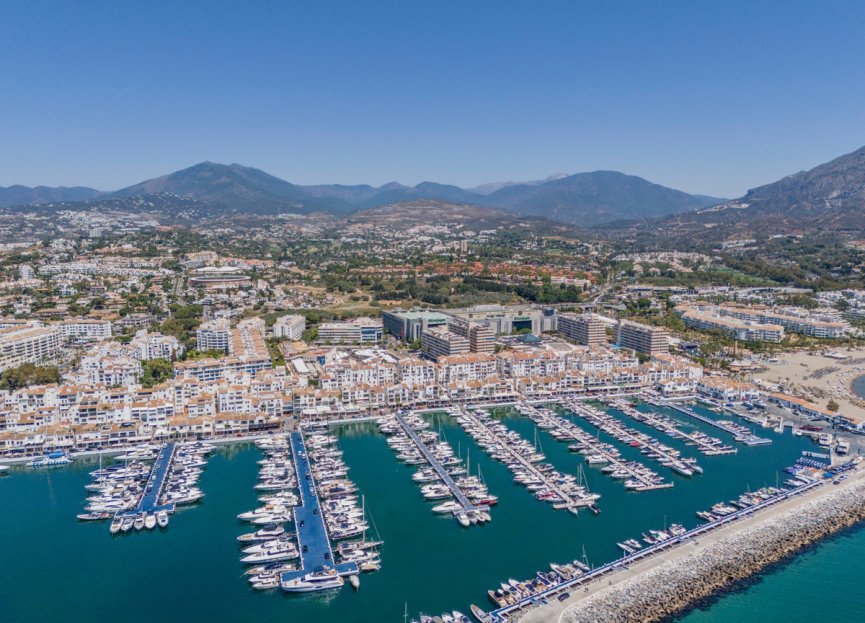 Resale - Apartment - Penthouse - Marbella - Puerto Banús