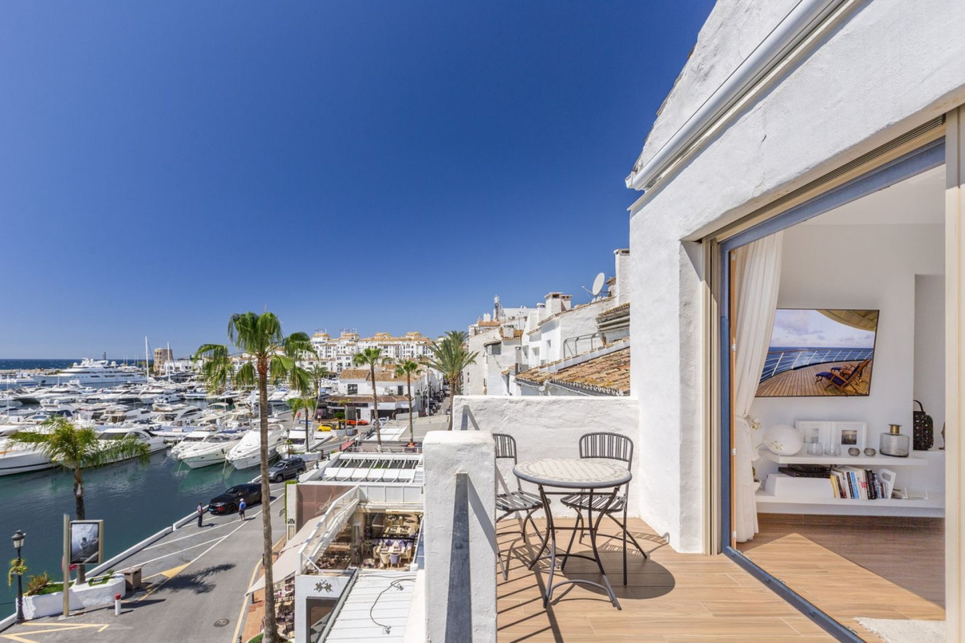 Resale - Apartment - Penthouse - Marbella - Puerto Banús