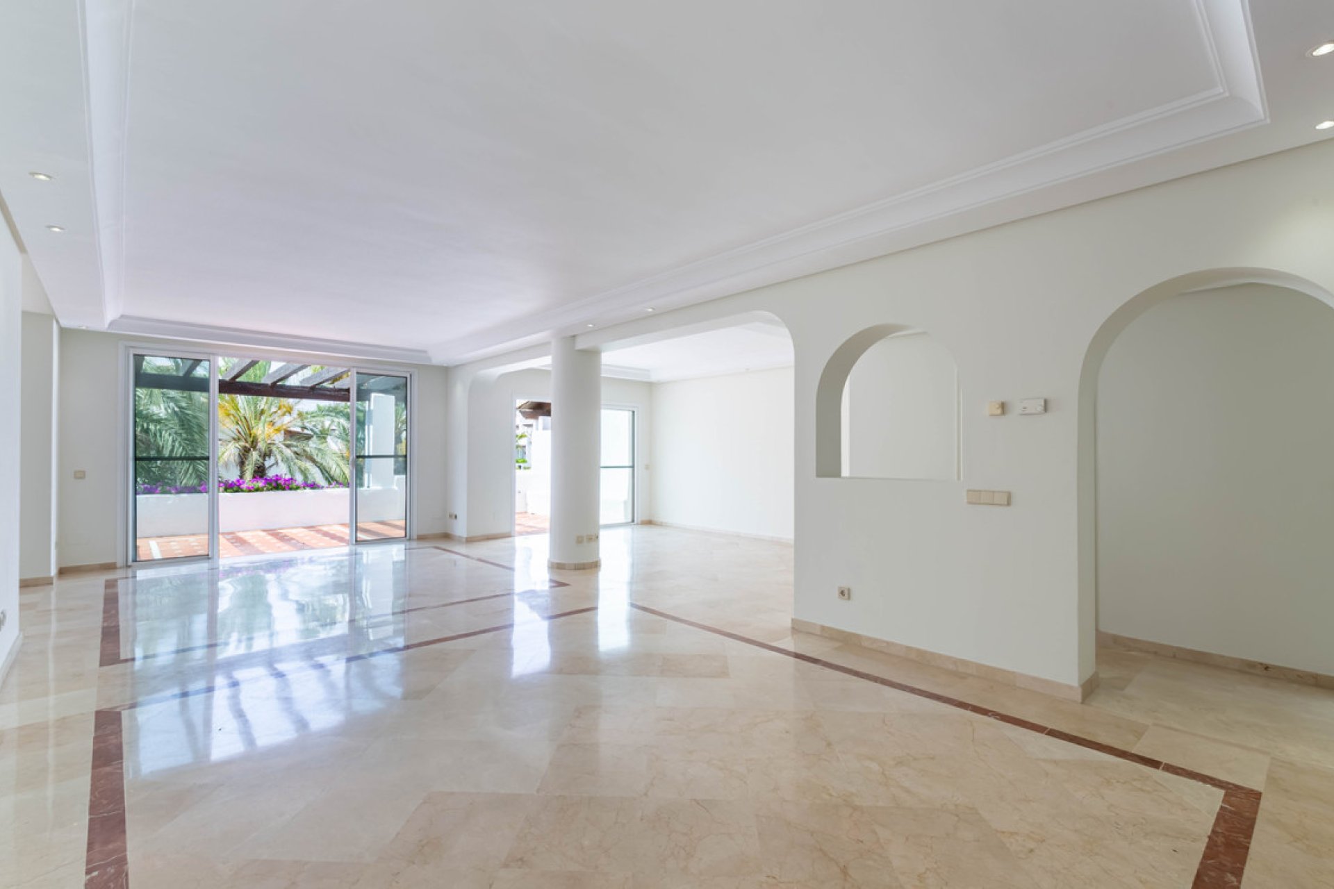 Resale - Apartment - Penthouse - Marbella - Puerto Banús