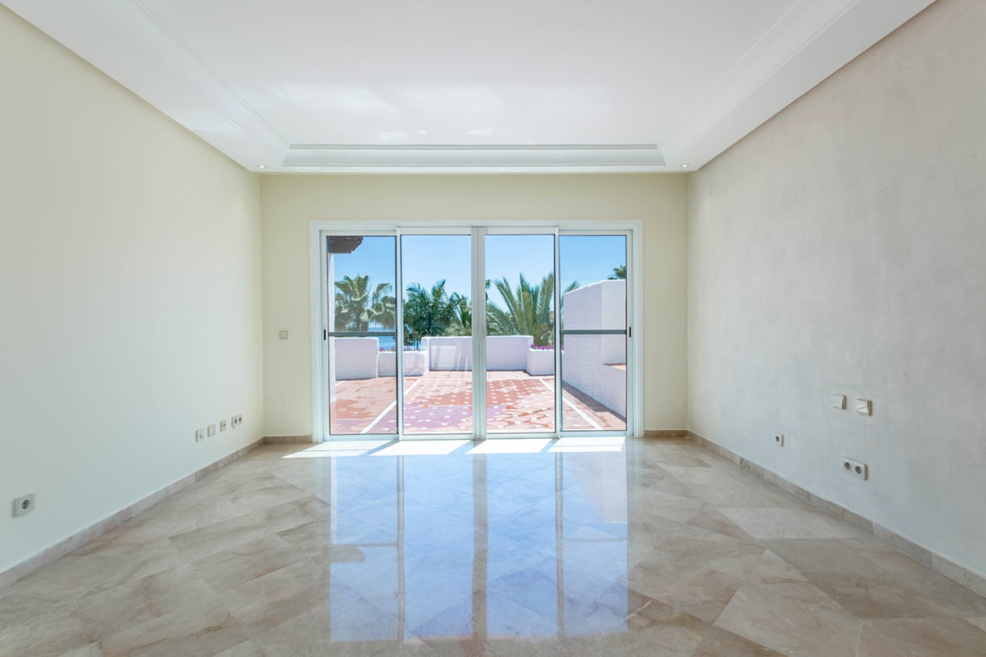 Resale - Apartment - Penthouse - Marbella - Puerto Banús