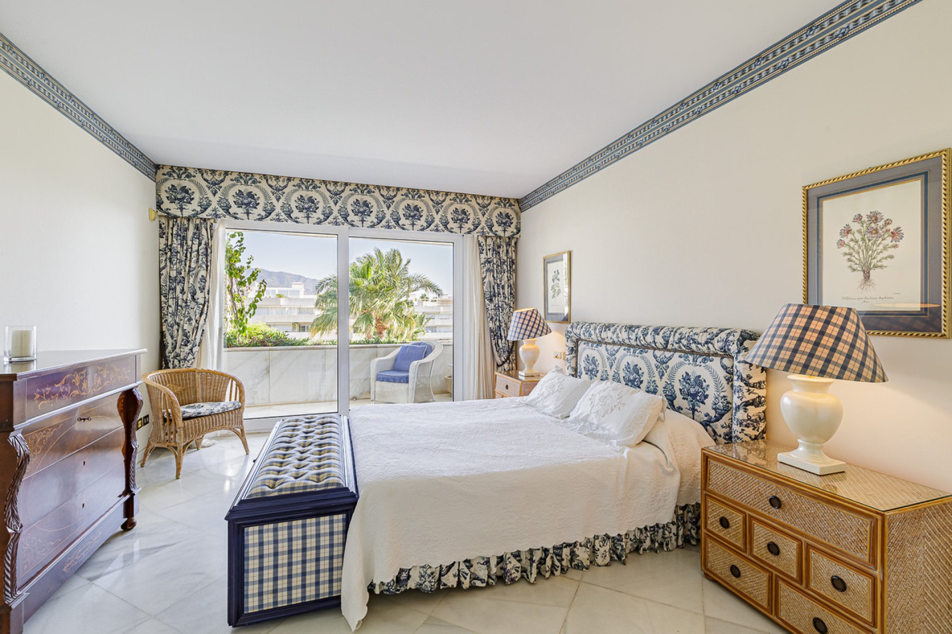 Resale - Apartment - Penthouse - Marbella - Puerto Banús