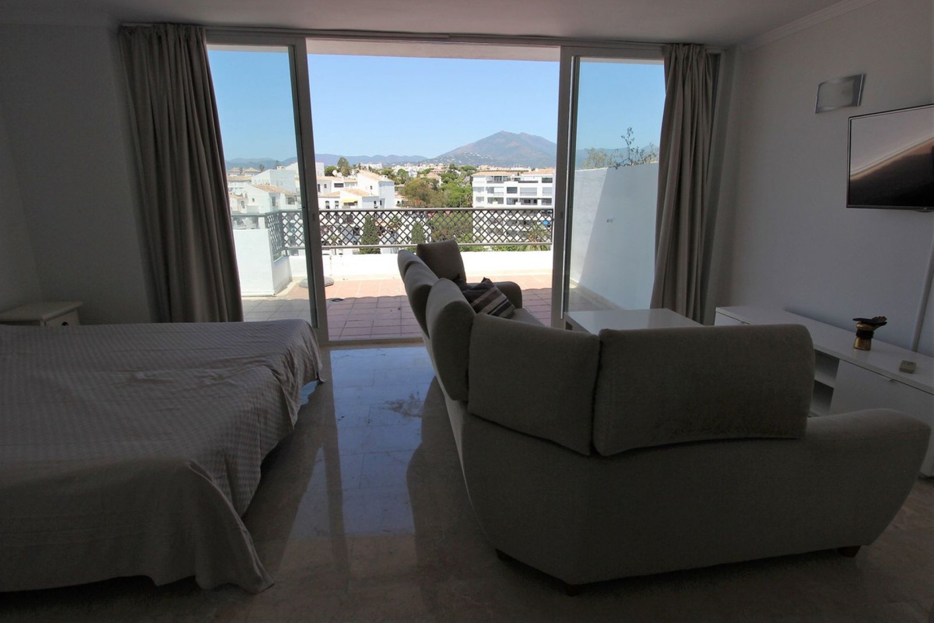 Resale - Apartment - Penthouse - Marbella - Puerto Banús