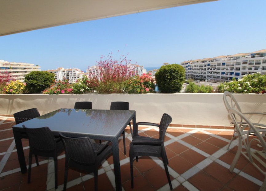 Resale - Apartment - Penthouse - Marbella - Puerto Banús