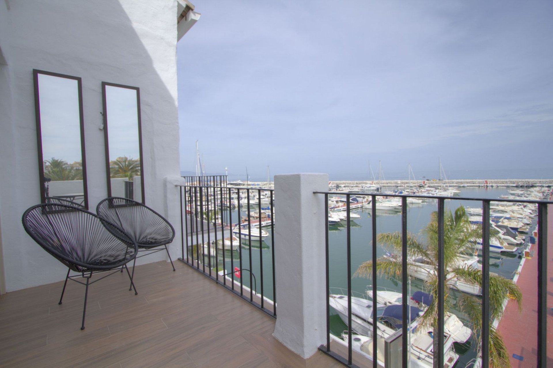 Resale - Apartment - Penthouse - Marbella - Puerto Banús