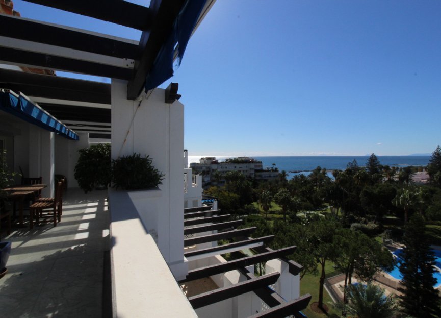 Resale - Apartment - Penthouse - Marbella - Puerto Banús